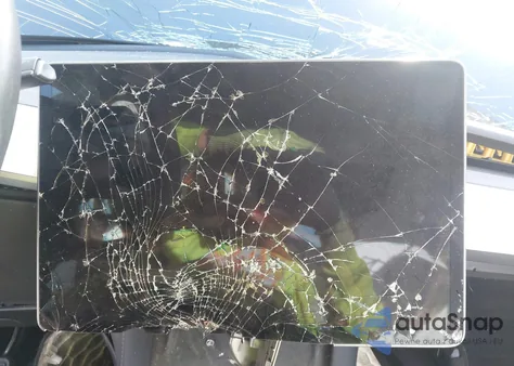 2023 Tesla Model 3 Rear-Wheel Drive z USA, uszkodzony, nr VIN 5YJ3E1EA2PF675303